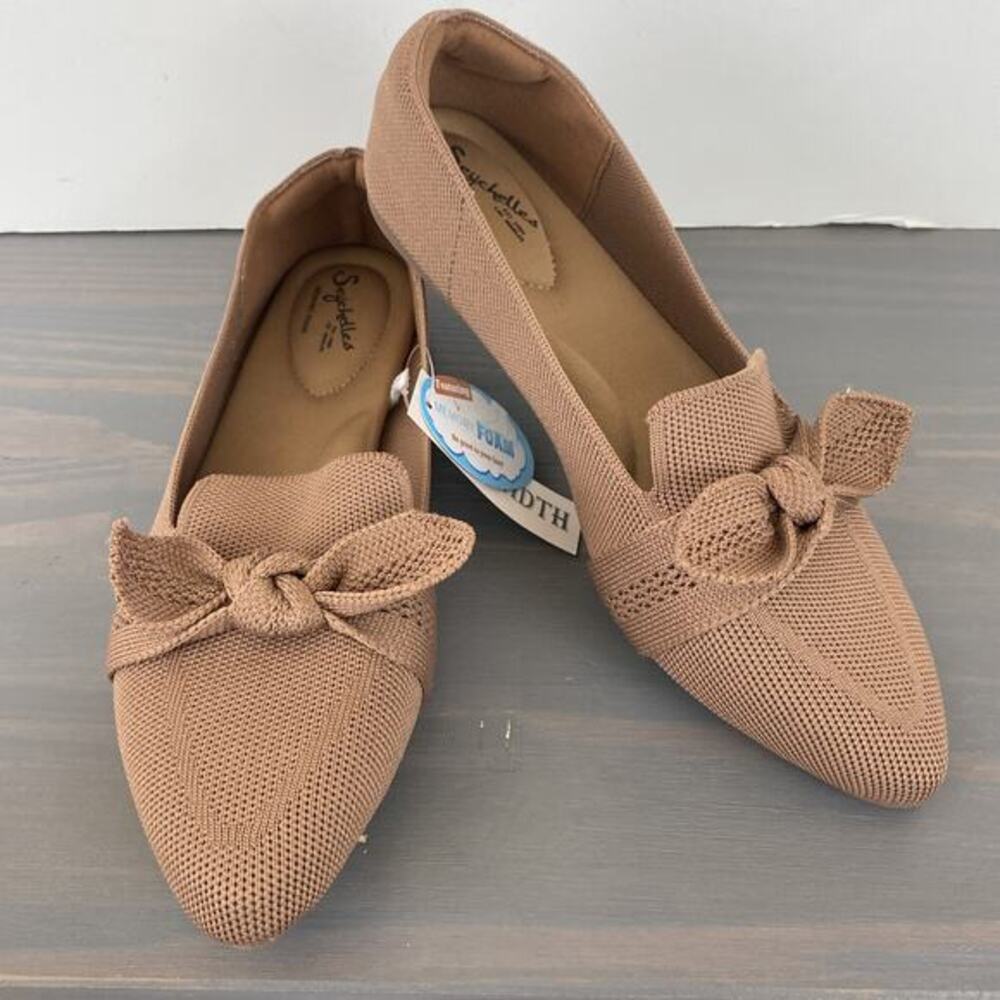 Seychelles Memory Foam Pointed‎ Toe Loafer Women 7W Tan Sable Bow Knit NWT
